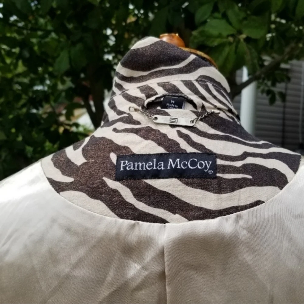 🆕️Pamela McCoy Linen Glittering Bronze animal print coat - Picture 7 of 9
